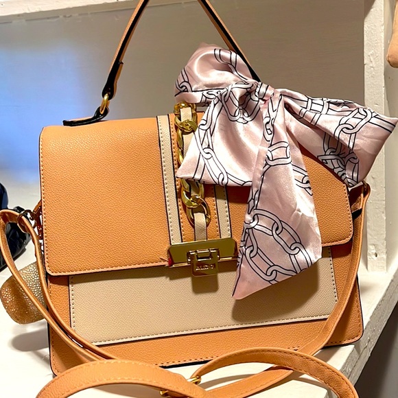 ALDO PURSE - Picture 2 of 2